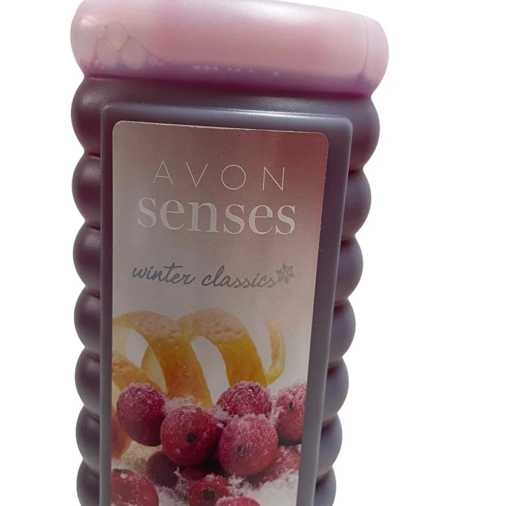 Avon Senses Winter Classic Frosted Winter Berry Bubble Bath NEW Sealed 24 Fl Oz